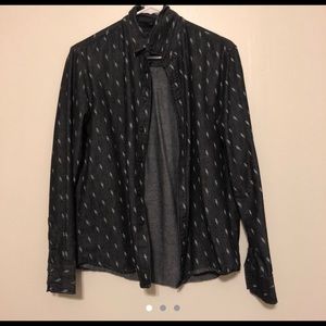 Button up lightening shirt
